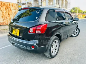 Nissan Dualis 2010 Black