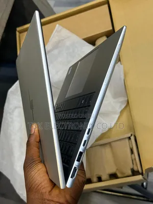New Laptop HP EliteBook 840 G11 16GB Intel Core I5 SSD 512GB