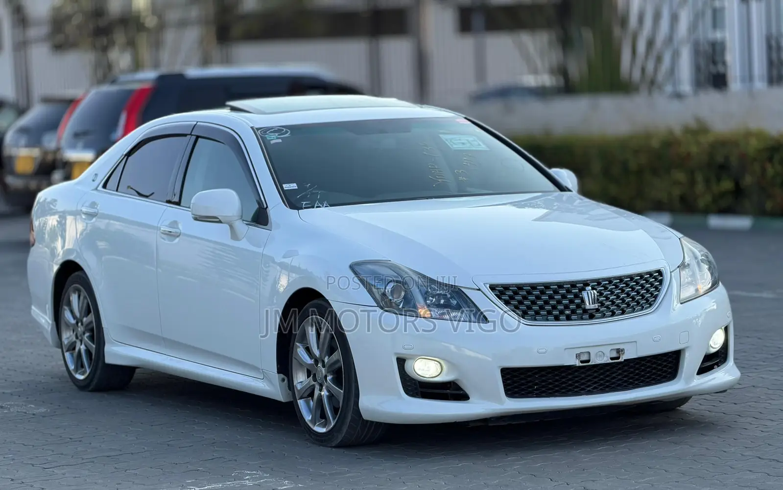 Toyota Crown 2009 White