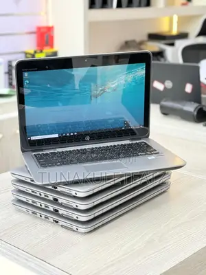Laptop HP EliteBook 820 G3 8GB Intel Core I5 SSD 256GB