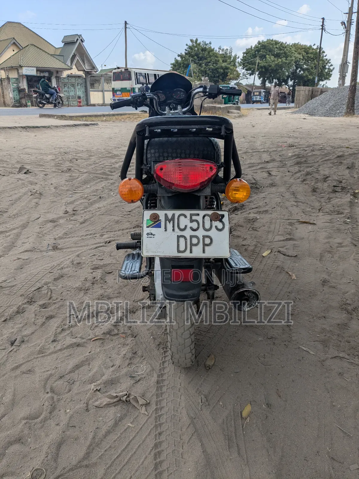 Bajaj Boxer 125 2024 Black