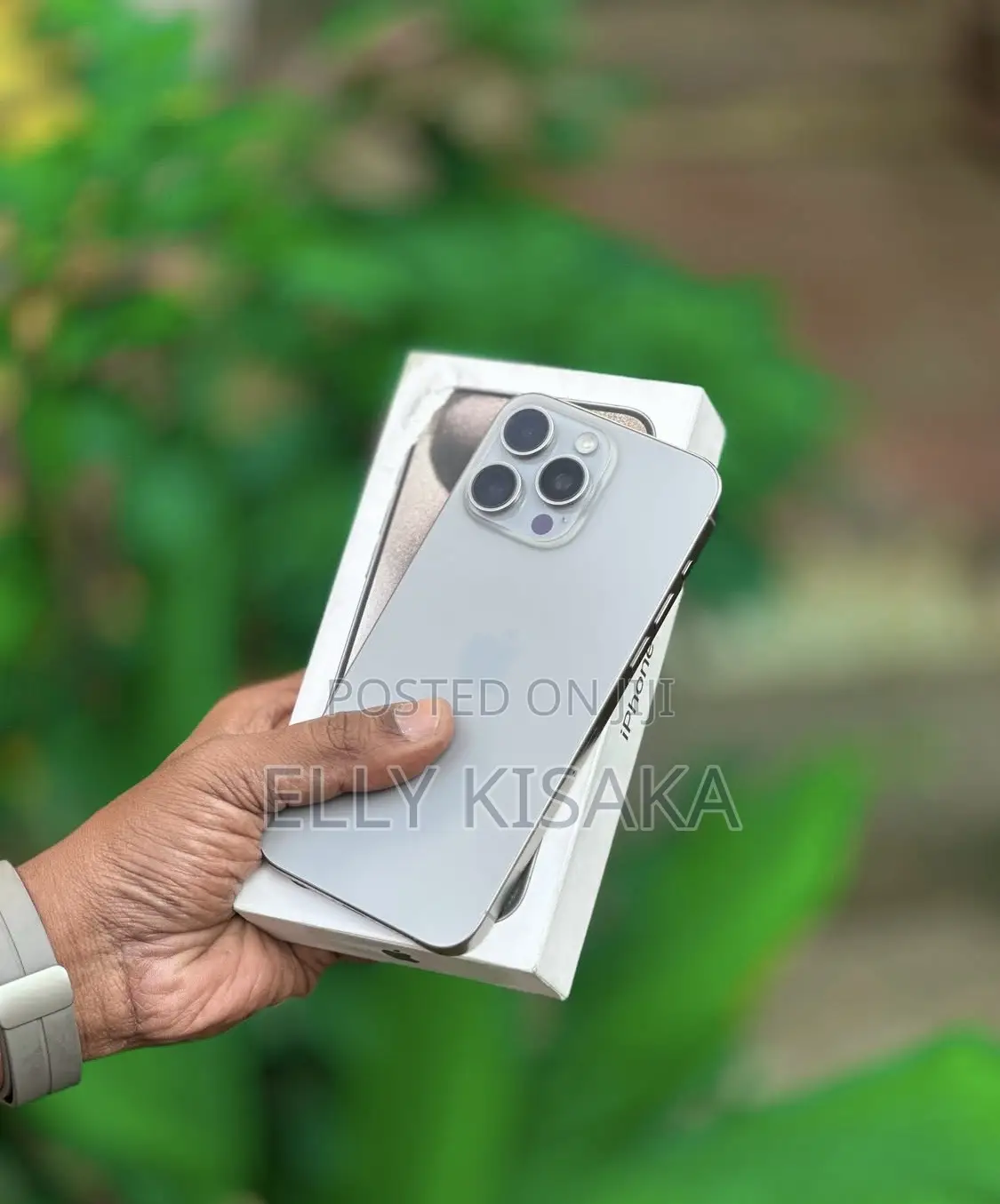 New Apple iPhone 15 Pro Max 256 GB Silver
