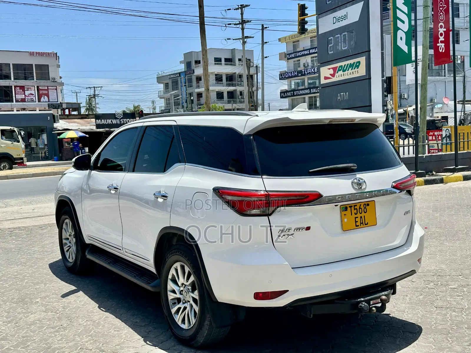Toyota Fortuner 2021 White