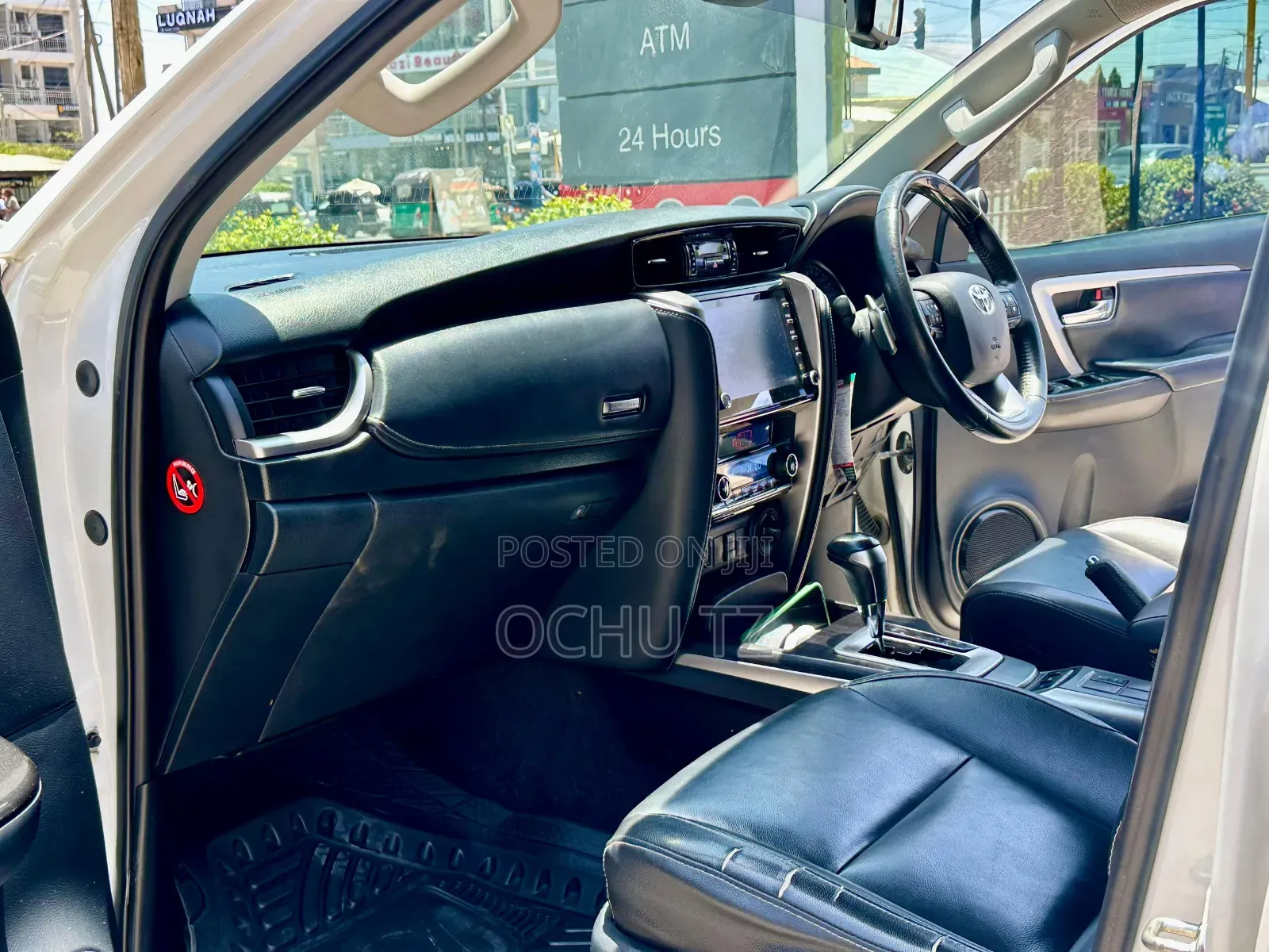 Toyota Fortuner 2021 White