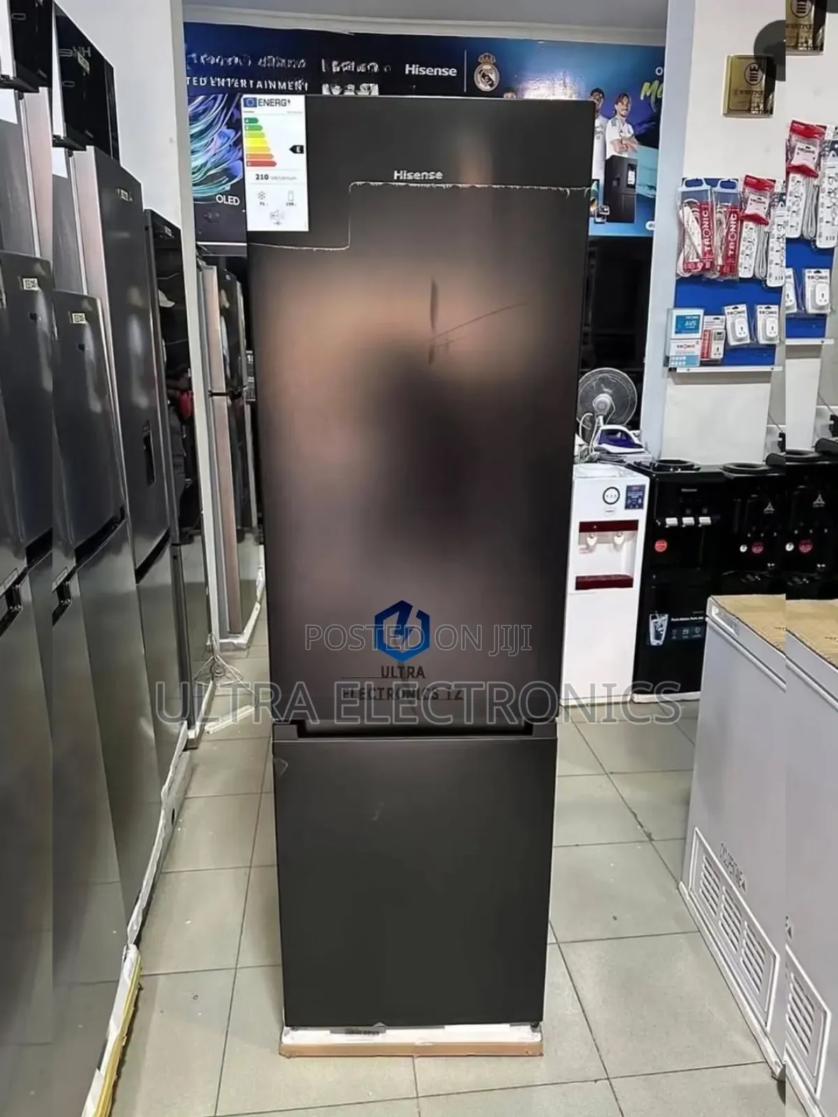 Hisense Combi Fridge 269l Bottom Freezer 
* Model:Rb1n265sebn