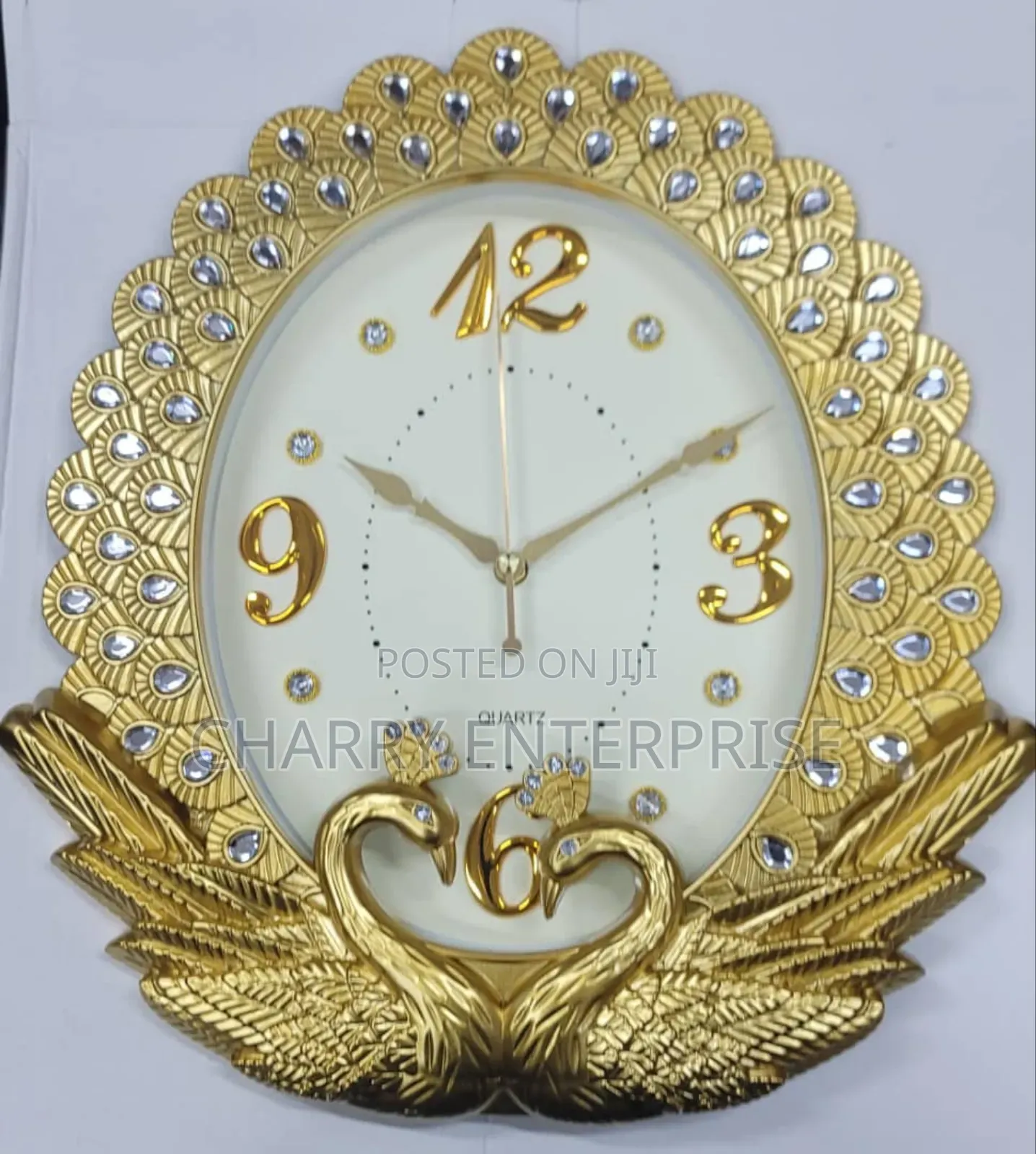 Decorative Wall Clock Classic and Stylish