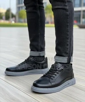 Men's Leather Shoes Excellently Made in Clarks Brand