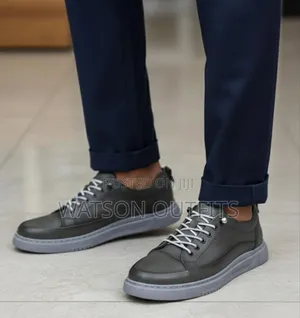 Men's Leather Shoes Excellently Made in Clarks Brand