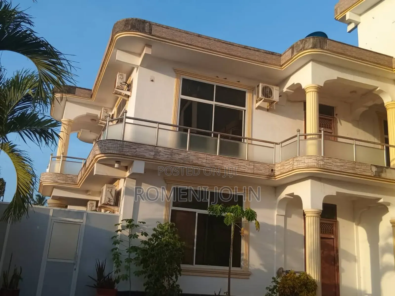 4bdrm Block of Flats in Tanzania Daresalaam, Ilala for sale