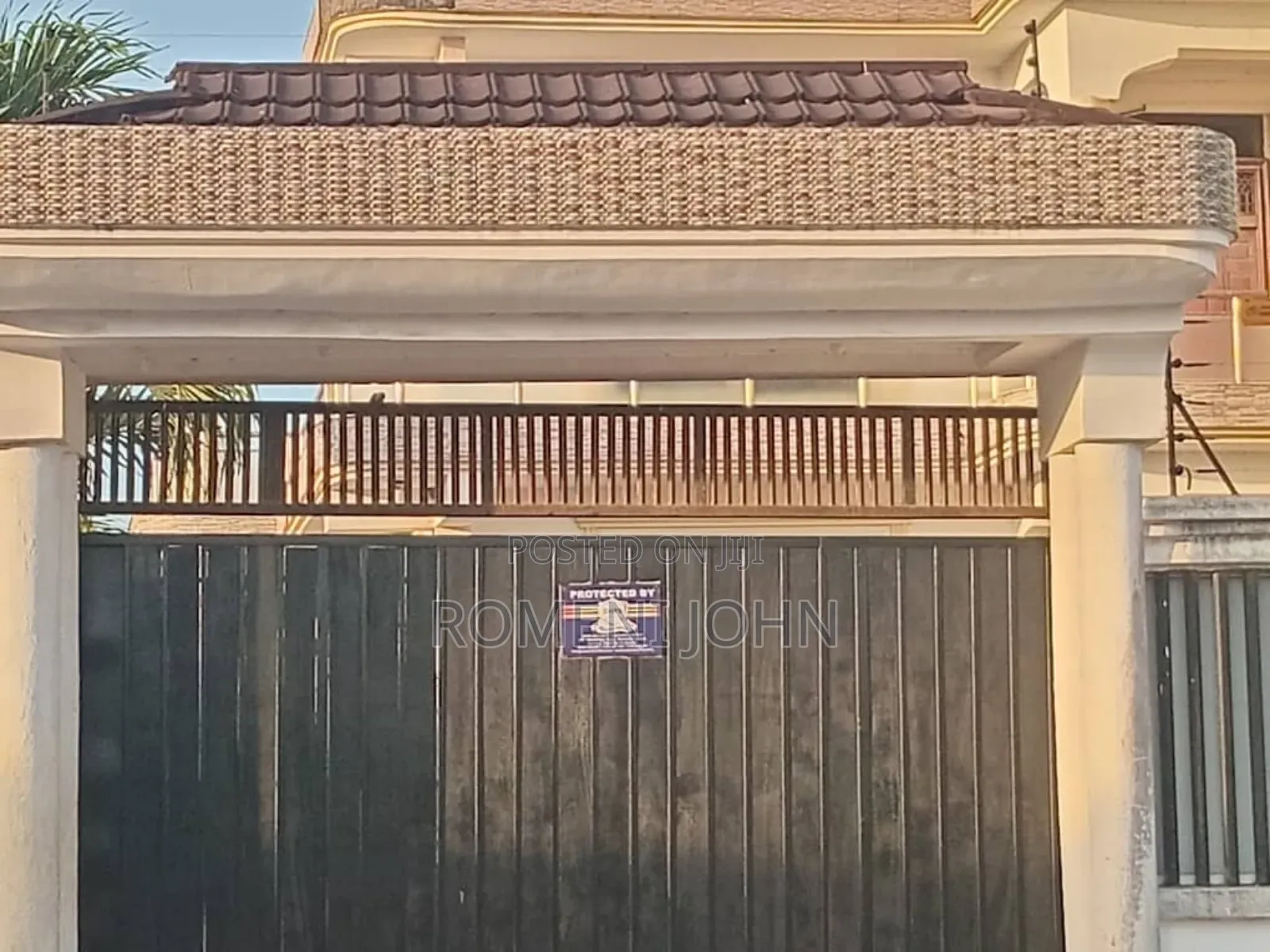 4bdrm Block of Flats in Tanzania Daresalaam, Ilala for sale