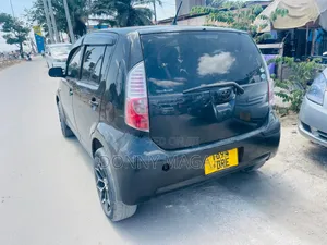 Toyota Passo 1.0 AWD 2005 Black