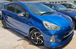 Toyota Aqua 2012 Blue