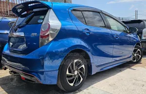 Toyota Aqua 2012 Blue