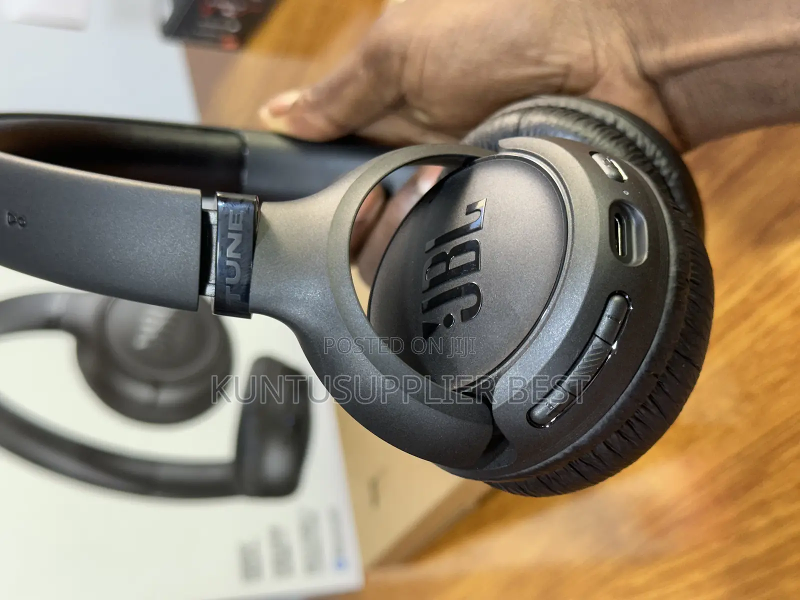 JBL Tune 530bt Wireless Headphones