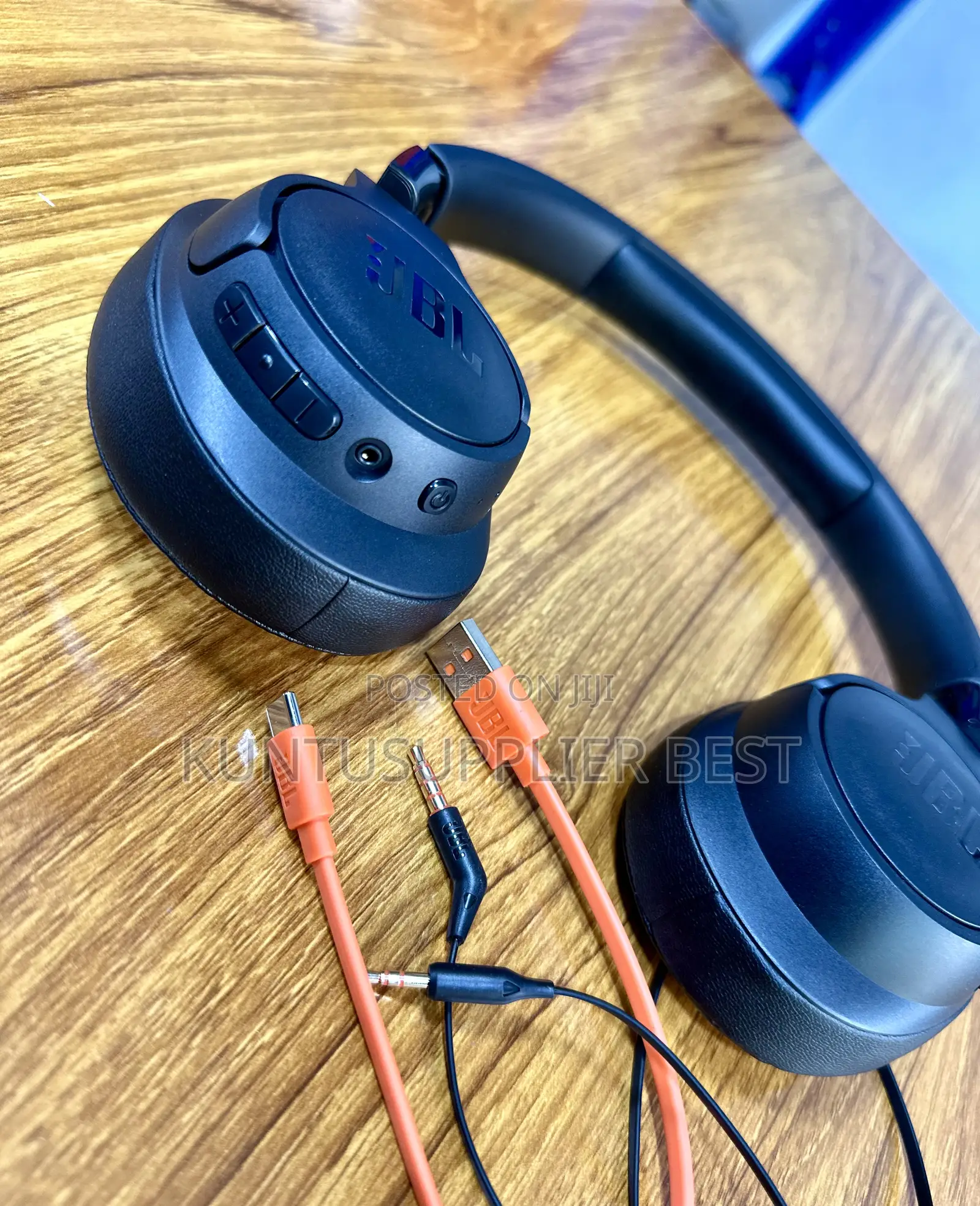 JBL Tune 720bt