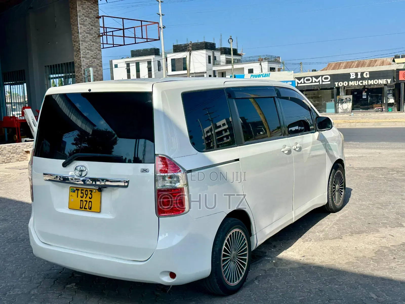 Toyota Noah 2008 White