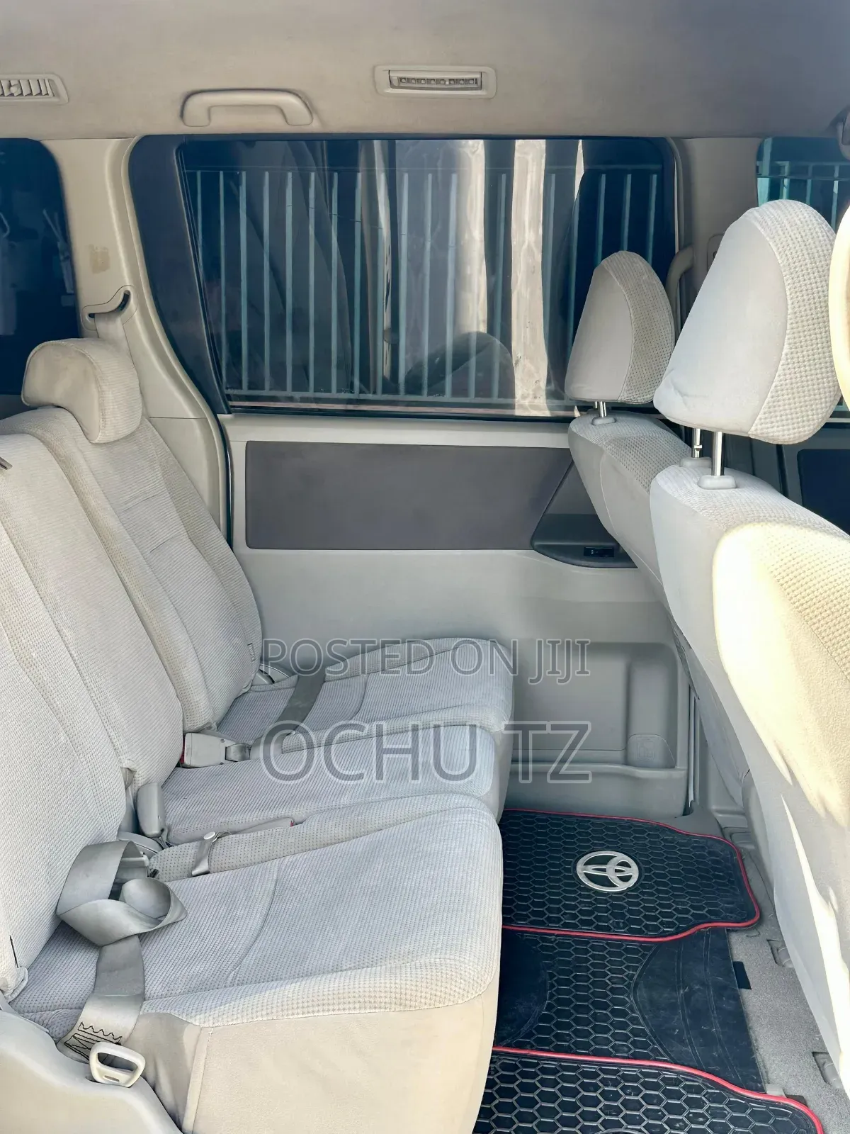 Toyota Noah 2008 White