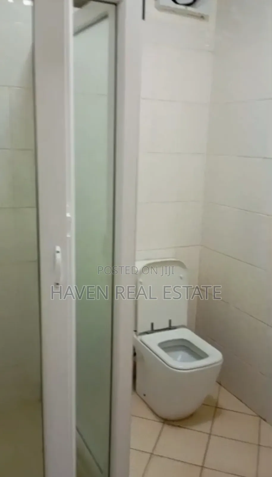 Furnished 3bdrm Apartment in Upanga East for sale