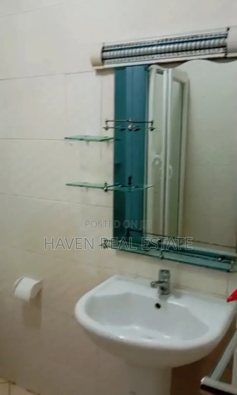 Furnished 3bdrm Apartment in Upanga East for sale