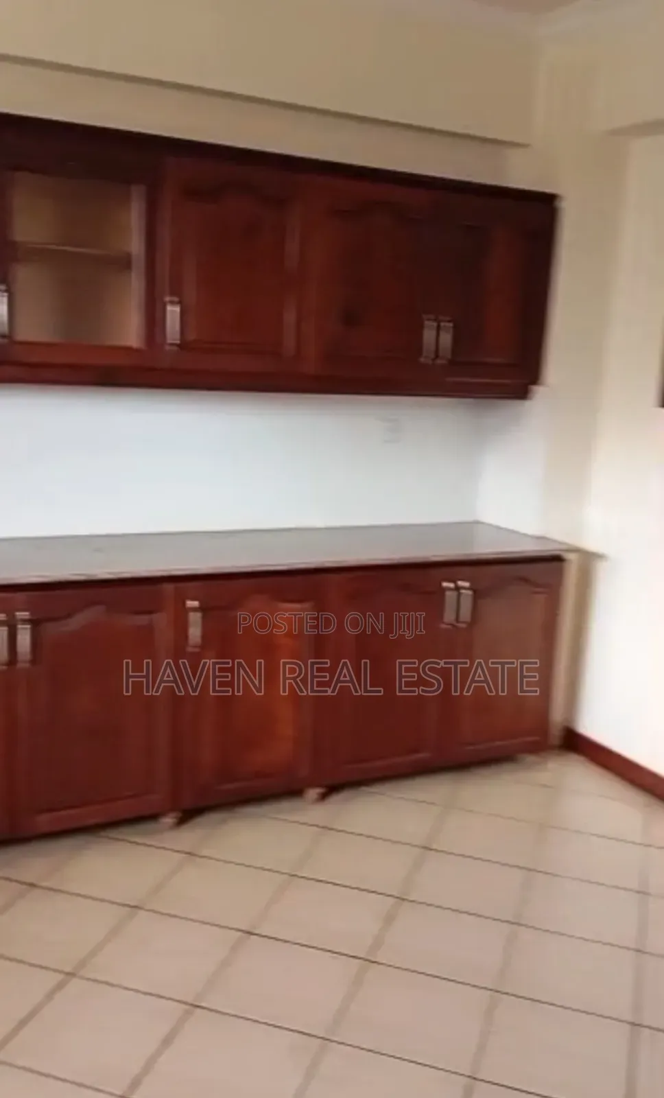 Furnished 3bdrm Apartment in Upanga East for sale