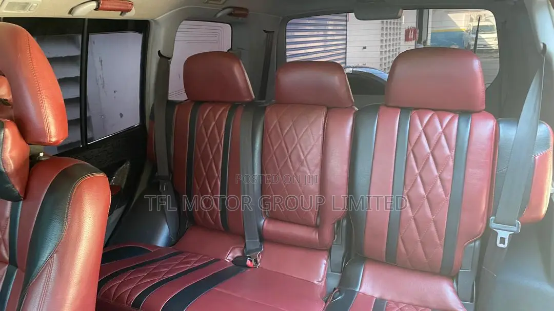 Mitsubishi Pajero 2005 White