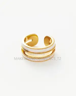 Set of Gold-Toned Open Rings