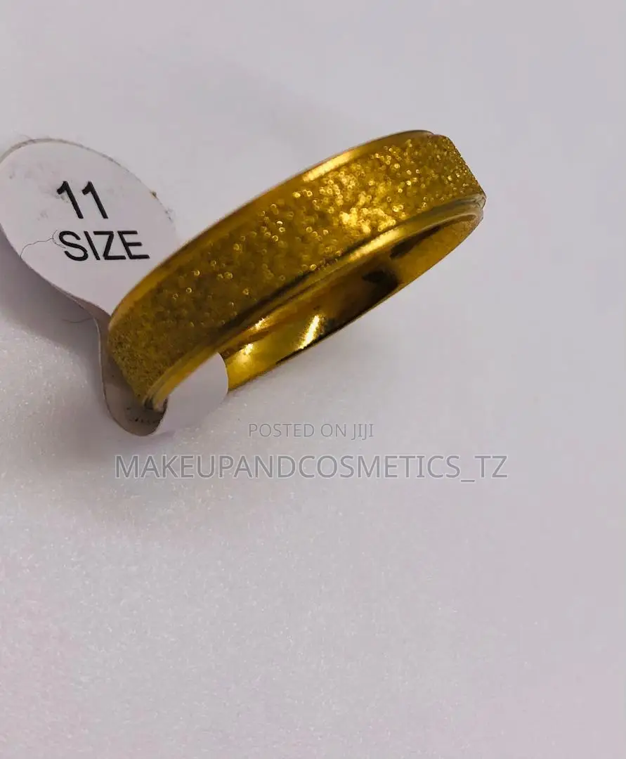 Golden-Coloured Stainless Steel Finger Ring