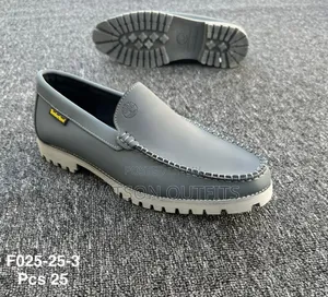 Men's Leather Shoes Excellently Very Casual Comfortable and Simpo