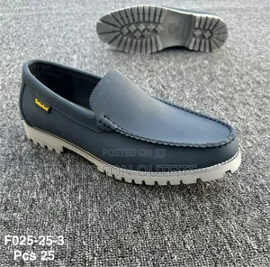 Men's Leather Shoes Excellently Very Casual Comfortable and Simpo