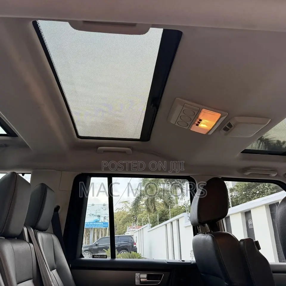 Land Rover Discovery 2014 Black