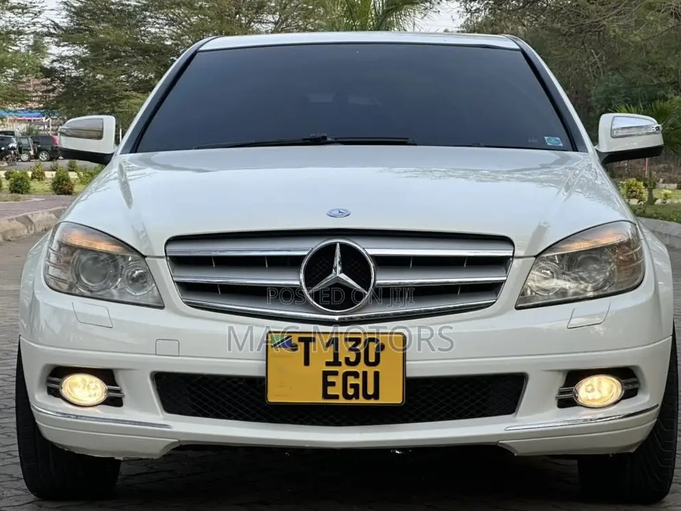 Mercedes-Benz C-Class 2008 White