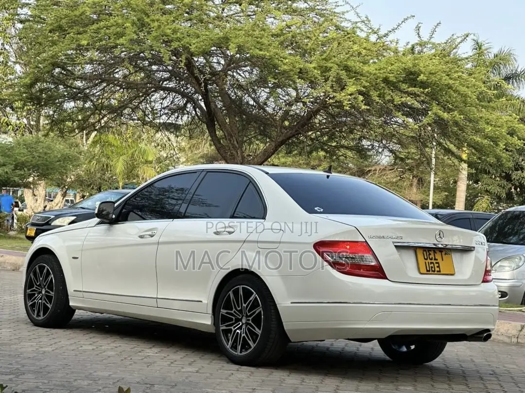 Mercedes-Benz C-Class 2008 White