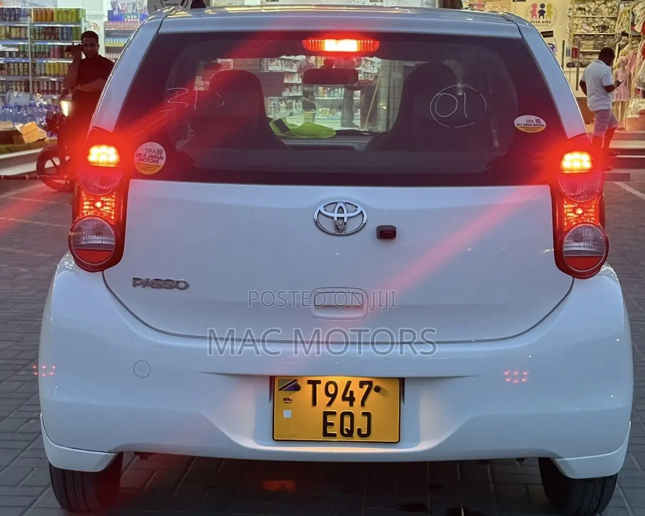 Toyota Passo 2011 White