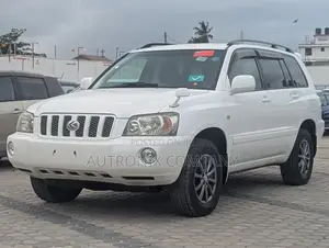Toyota Kluger 2001 White