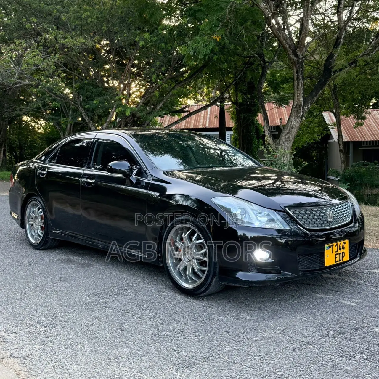 Toyota Crown 2009 Black