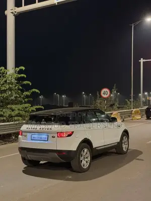 Land Rover Range Rover Evoque 2015 White
