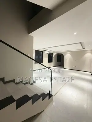 4bdrm Apartment in Msasani for rent