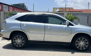 Toyota Harrier 2011 Silver