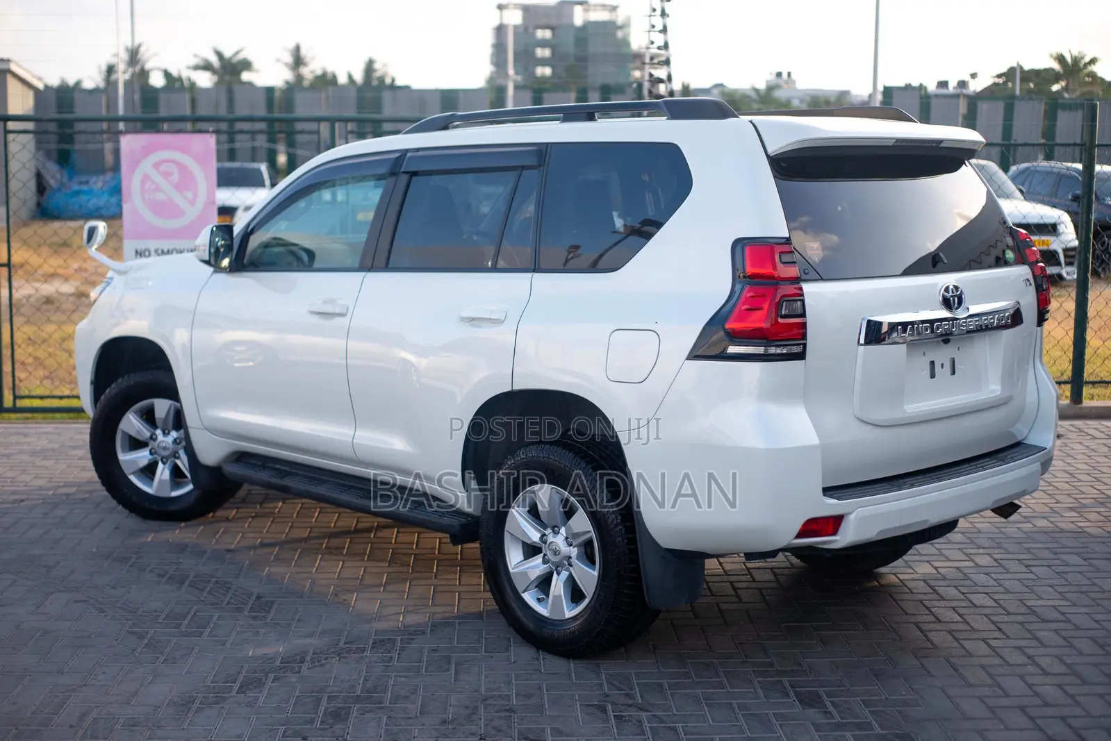 Toyota Land Cruiser Prado 2.8 2019 White