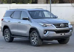 Toyota Fortuner 2019 Gray