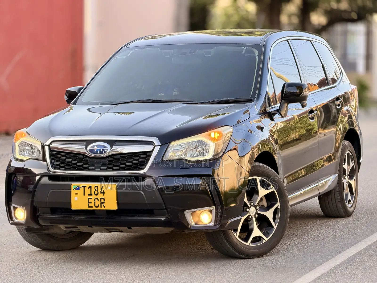 Subaru Forester 2.0XT Premium 4dr SUV AWD (2.0L 4cyl Turbo CVT) 2014