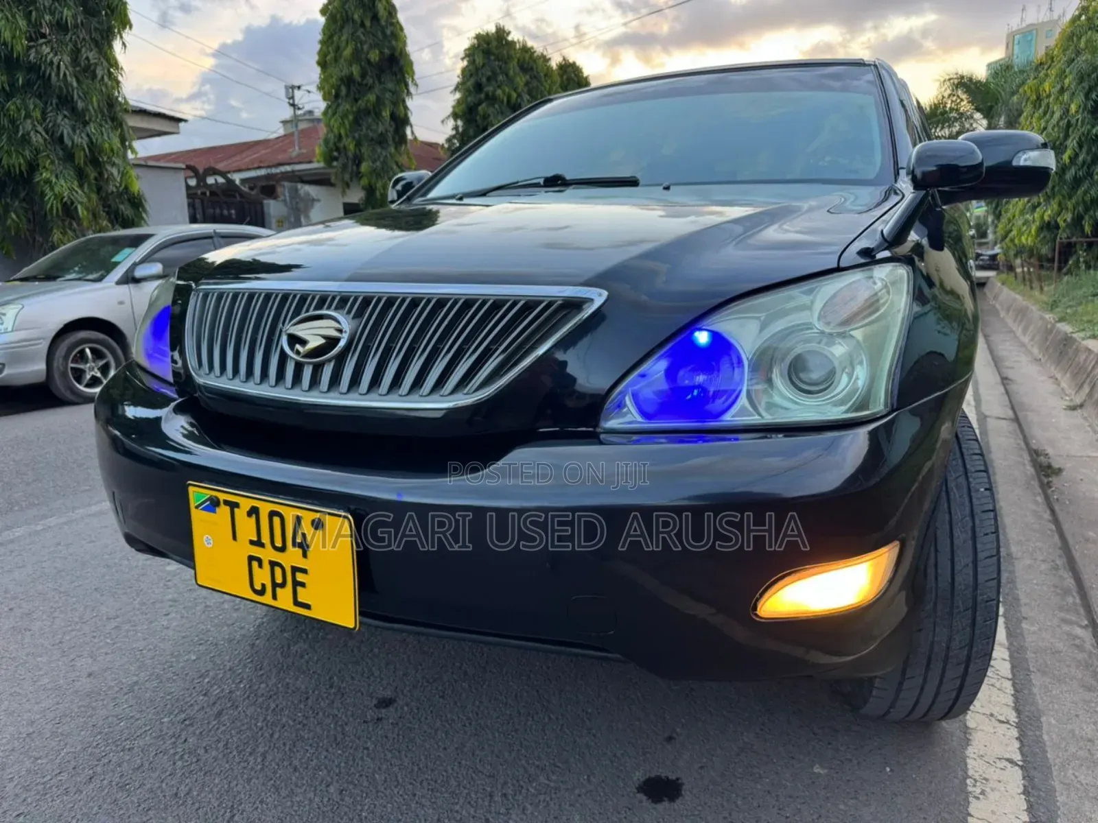 Toyota Harrier 2004 Black