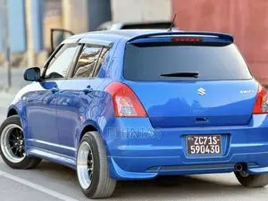 Suzuki Swift 2010 Blue