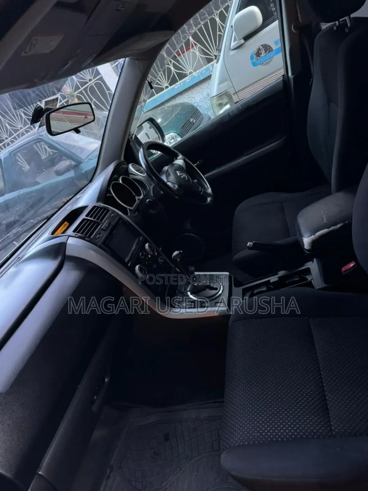 Suzuki Grand Vitara 2004 Gray