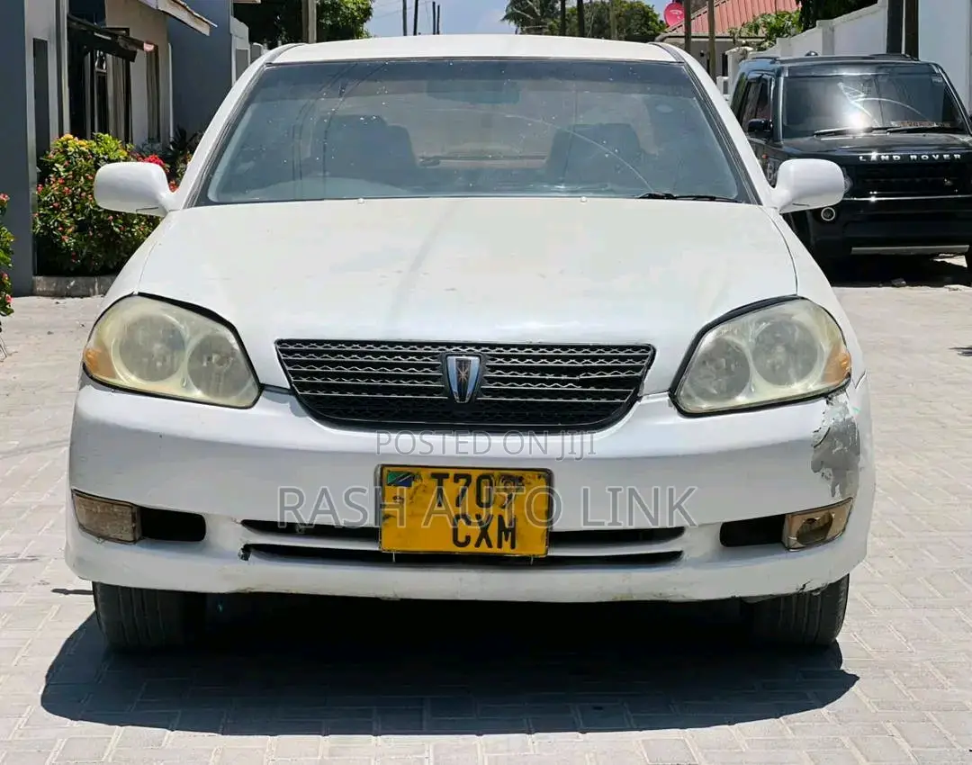 Toyota Mark II Blit 2004 White