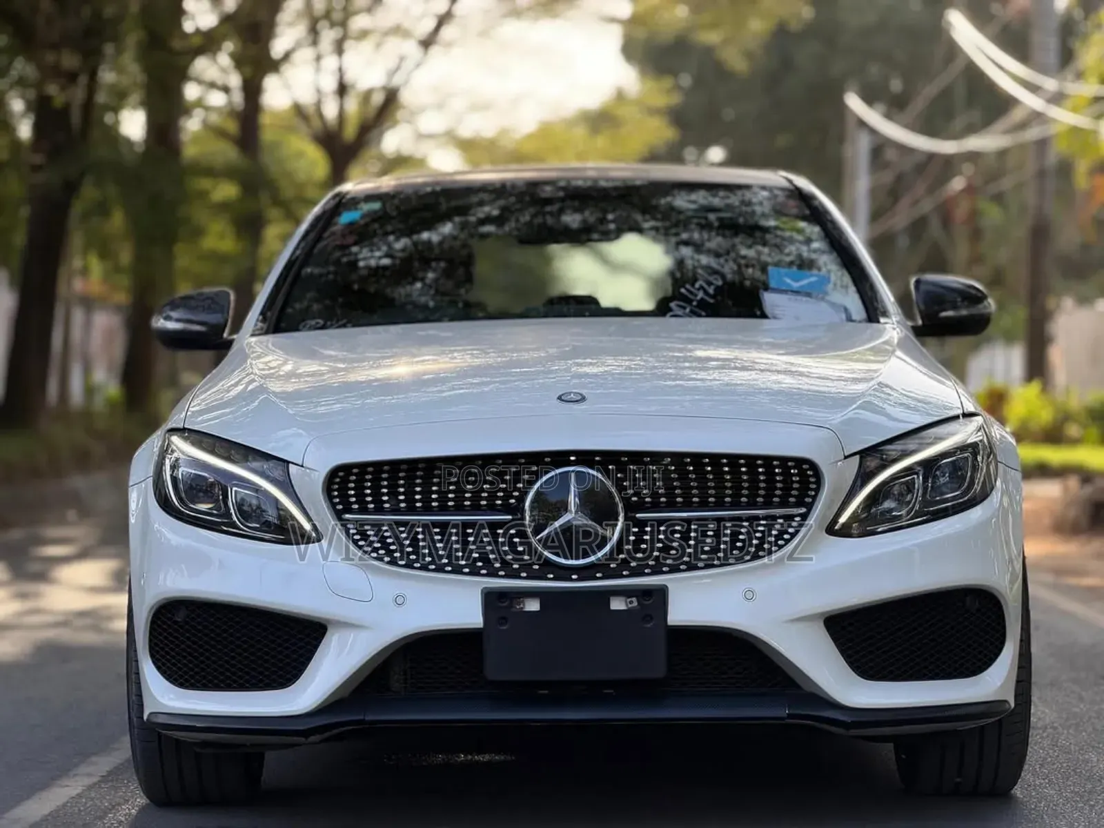 Mercedes-Benz C200 2014 Off white