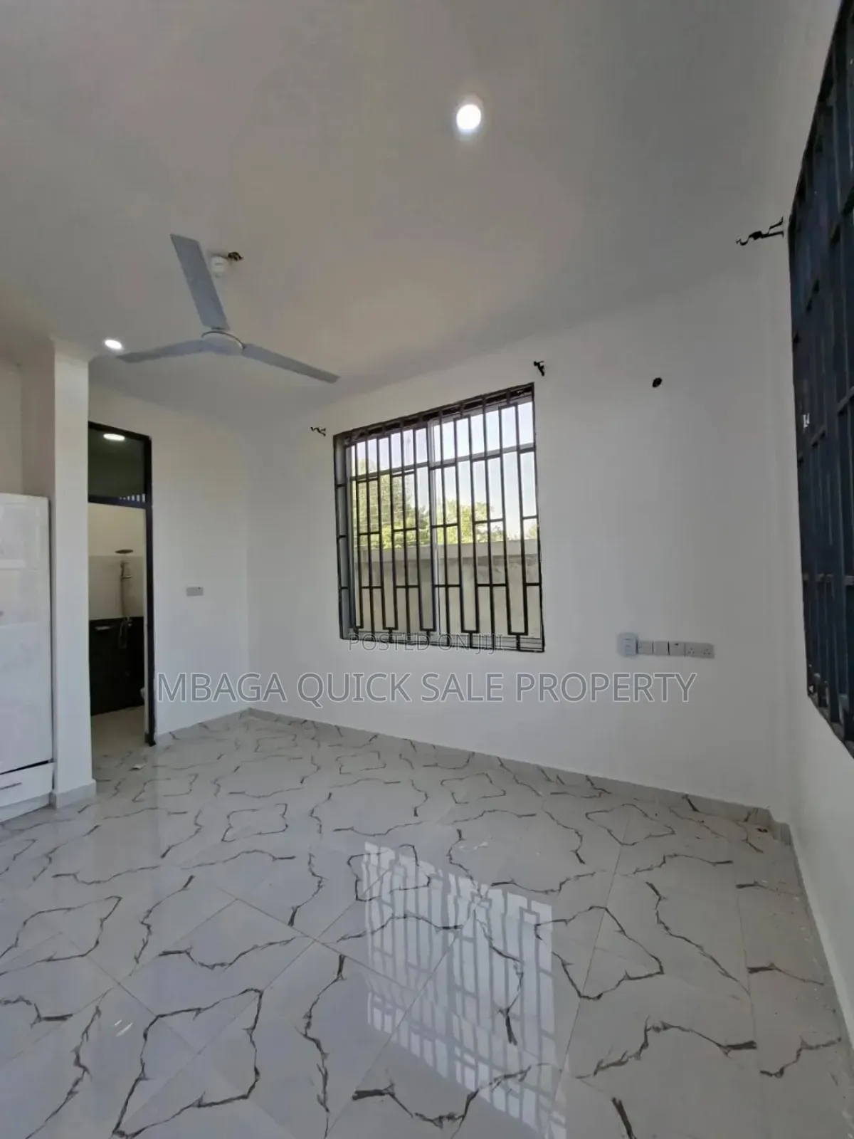 3bdrm Apartment in Goba Makongo Rd for rent
