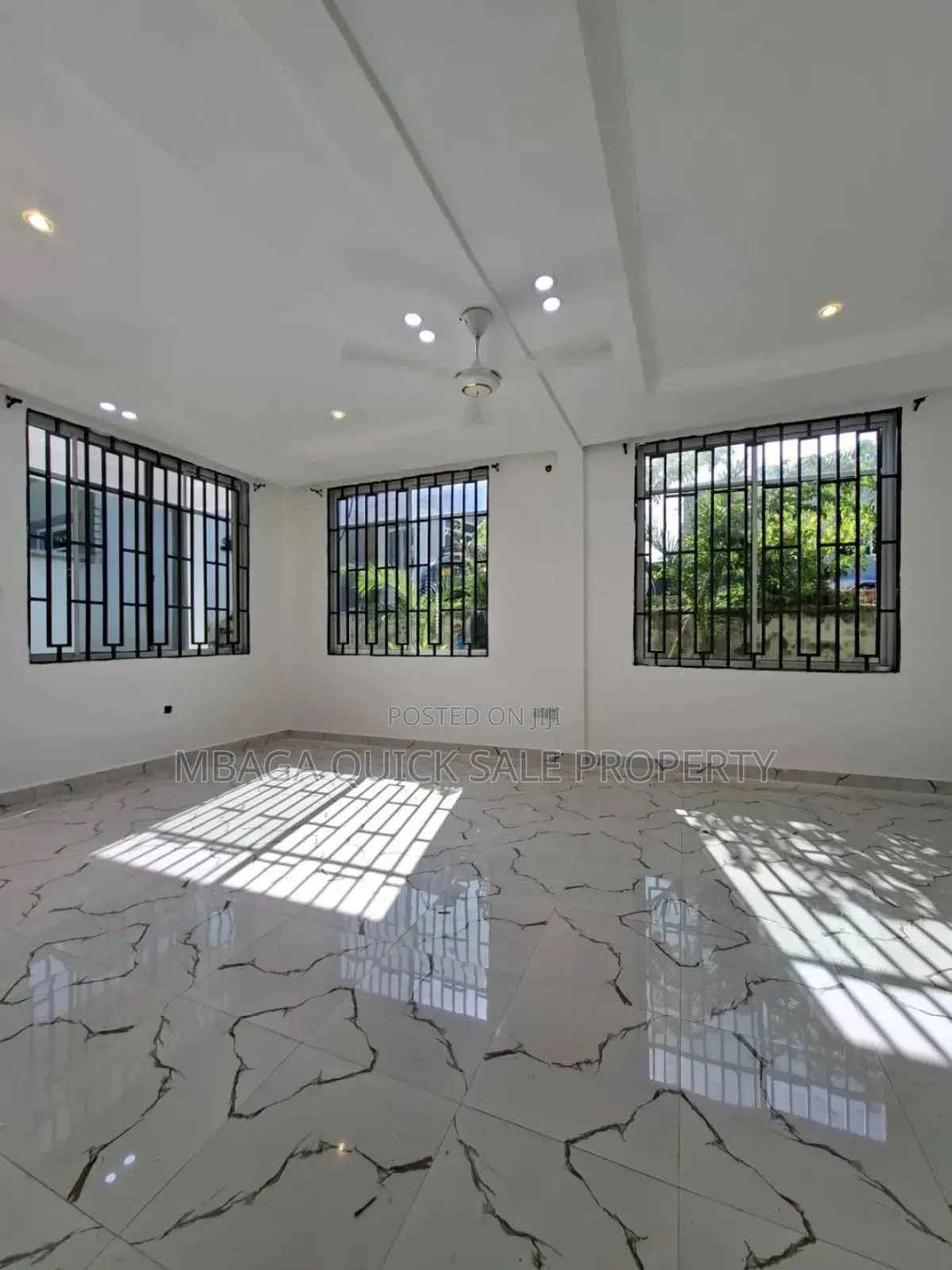 3bdrm Apartment in Goba Makongo Rd for rent