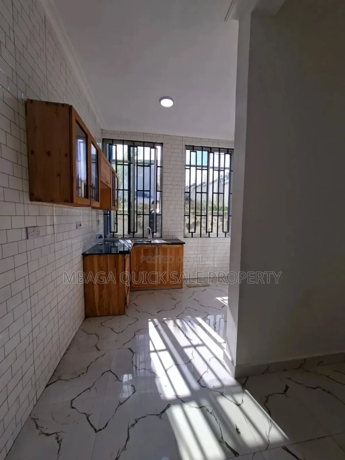 3bdrm Apartment in Goba Makongo Rd for rent