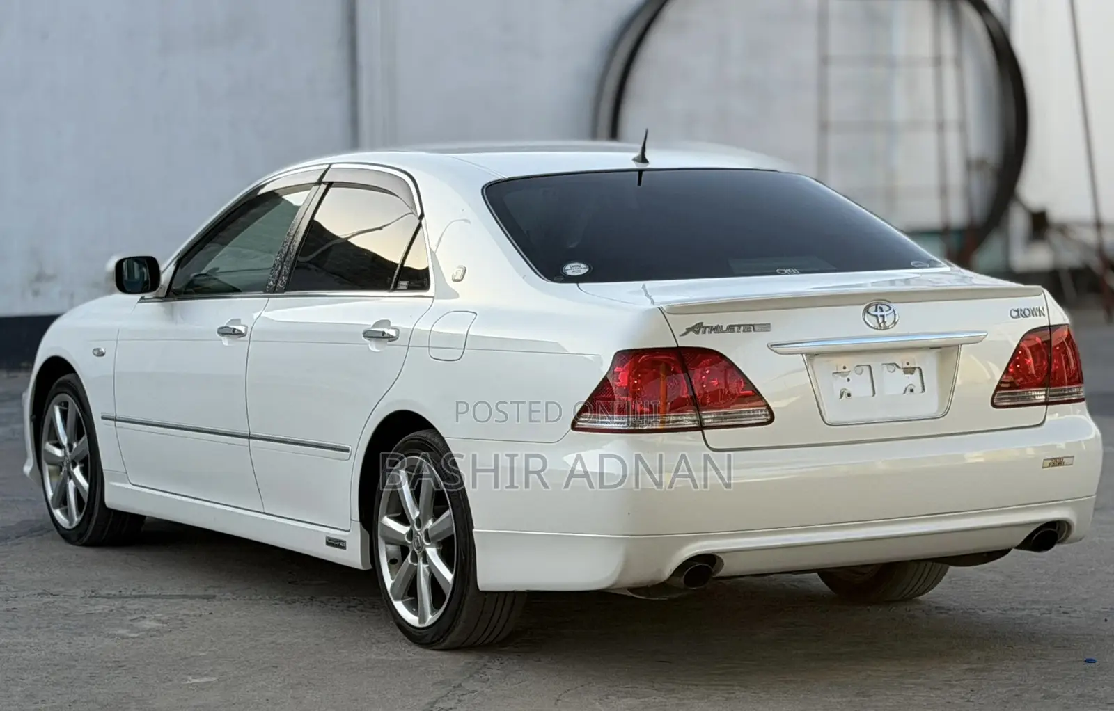 Toyota Crown 2005 Off white